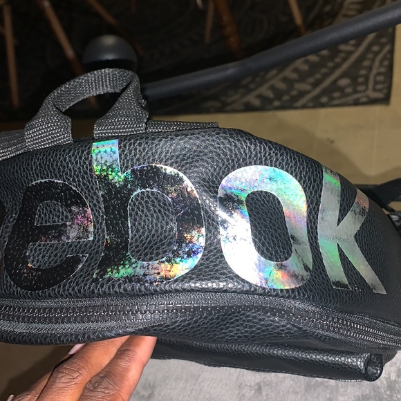 Small Reebok Book bag - Picture 3 of 12